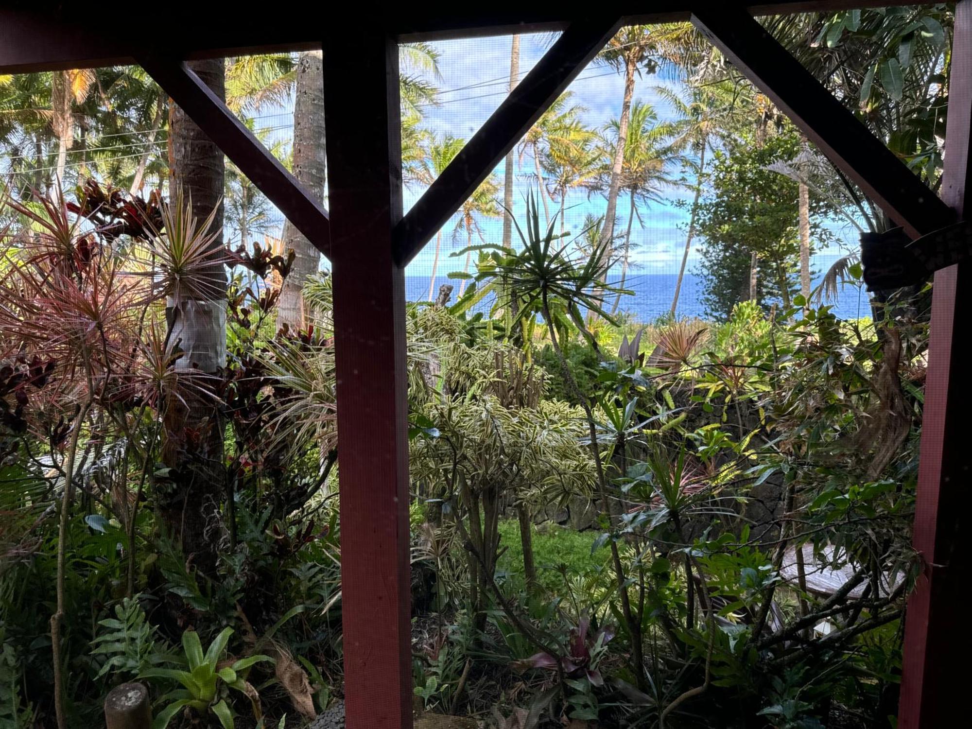 The Bali House And Cottage At Kehena Beach Hawaii Extérieur photo
